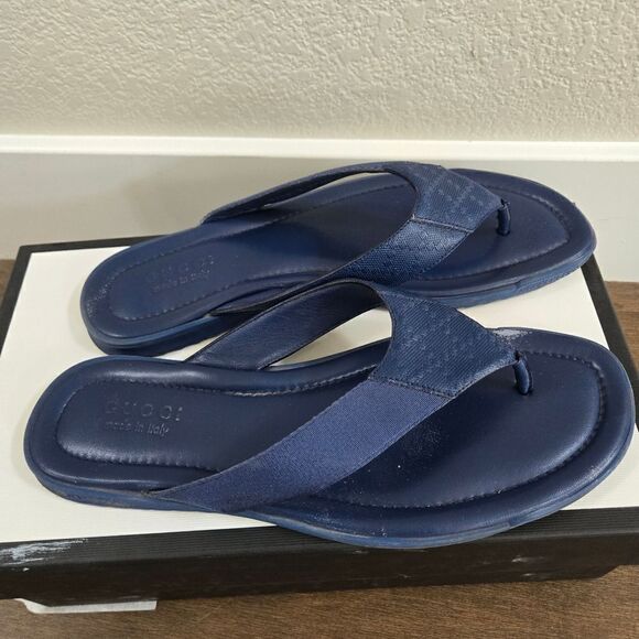 Gucci GG Monogram Leather Sandals /Flip Flops/ Slides shoes size 12 - Picture 1 of 8